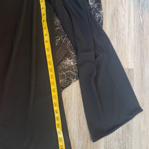 Black floral print Smart Set pantsuit - Picture 7 of 7